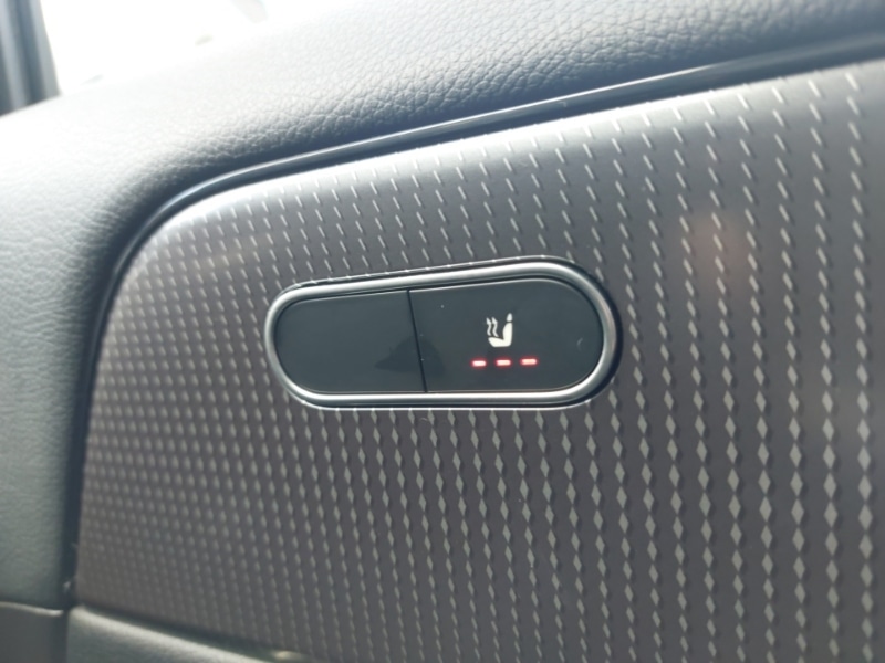 Used Mercedes-Benz GLA 2021 for sale - 77777130: Photo 18