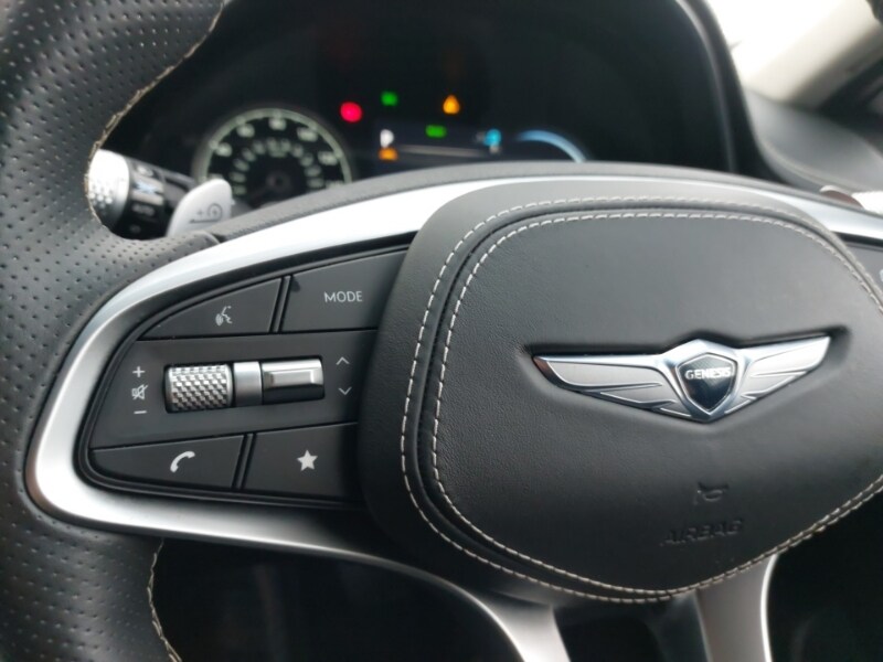 Used Genesis GV70 2023 for sale - 77907362: Photo 15