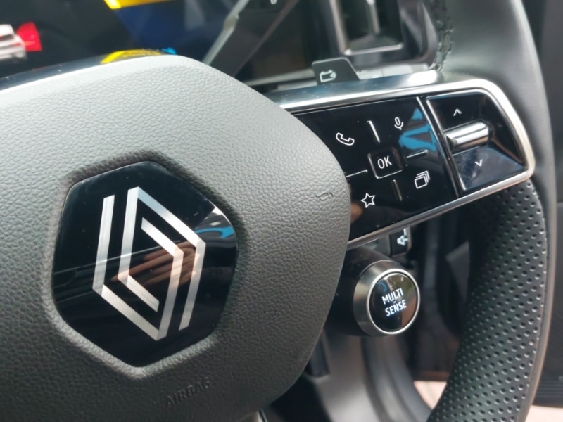 Used Renault Scenic E-Tech 2025 for sale - 76254570: Photo 14