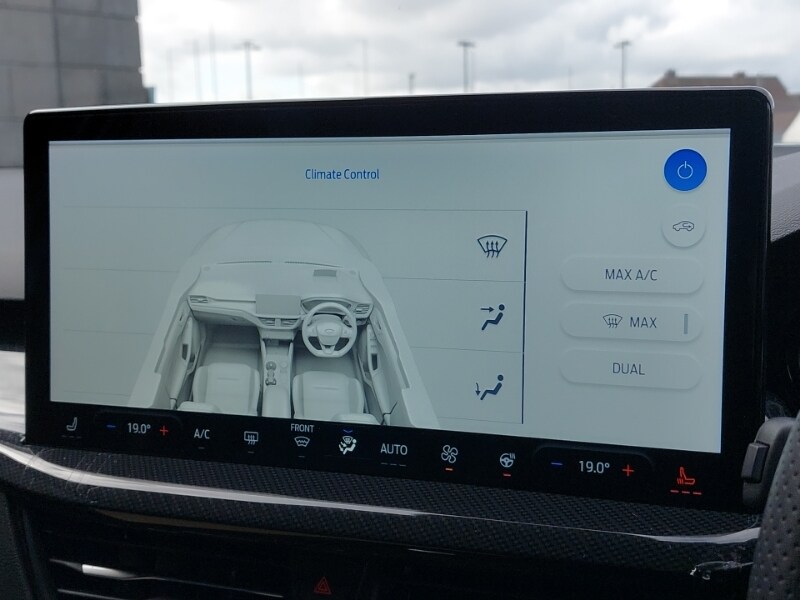 Used Ford Focus 2022 for sale - 77702152: Photo 16