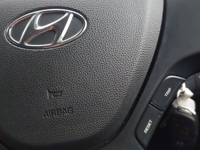Used Hyundai i10 2018 for sale - 77004320: Photo 13