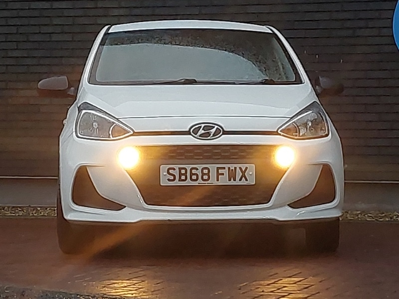 Used Hyundai i10 2018 for sale - 77004320: Photo 19