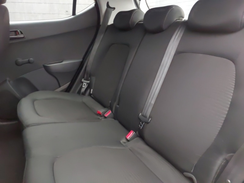 Used Hyundai i10 2018 for sale - 77004320: Photo 6