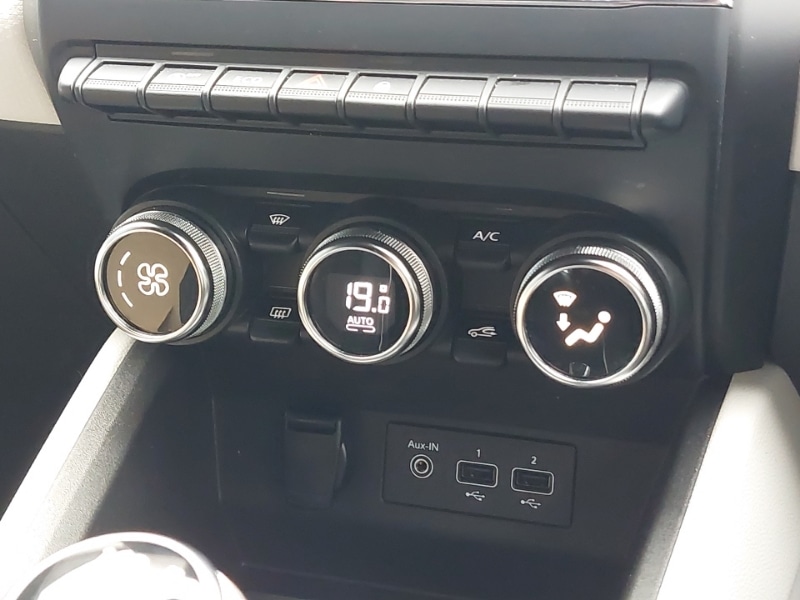 Used Renault Clio 2021 for sale - 76696094: Photo 17