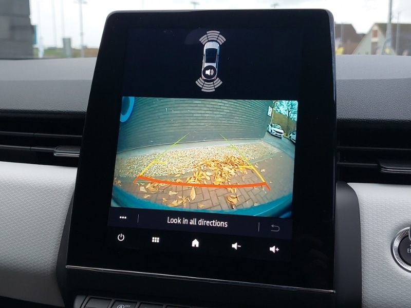 Used Renault Clio 2021 for sale - 76696094: Photo 19