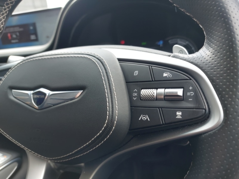 Used Genesis GV70 2023 for sale - 78032627: Photo 16