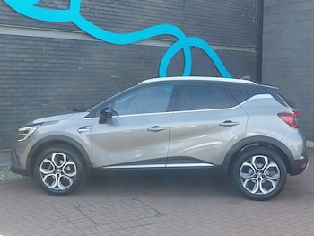 Used Renault Captur 2023 for sale - 79164950: Photo