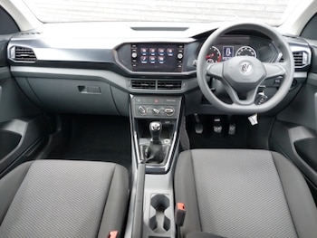 Used Volkswagen T-Cross 2020 for sale - 76281911: Photo 2