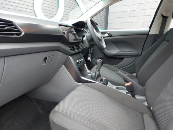 Used Volkswagen T-Cross 2020 for sale - 76281911: Photo 5