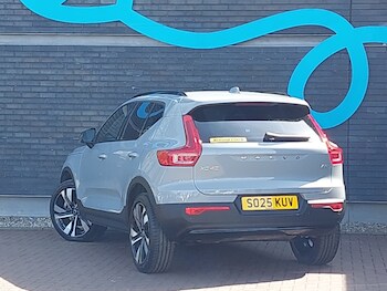 Used Volvo XC40 2025 for sale - 78403612: Photo