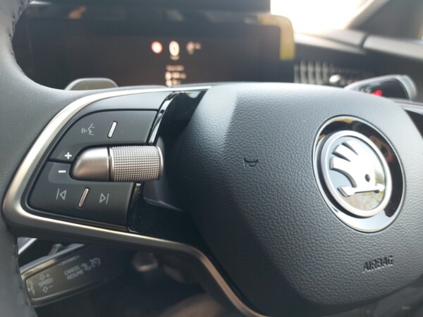 Used Skoda Superb 2024 for sale - 74309166: Photo 15