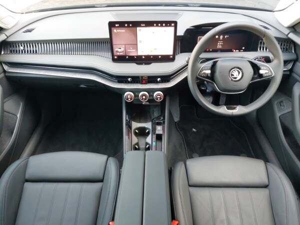 Used Skoda Superb 2024 for sale - 74309166: Photo 2