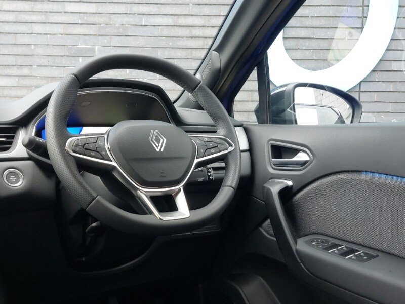 Used Renault Other 2025 for sale - 78225207: Photo 10