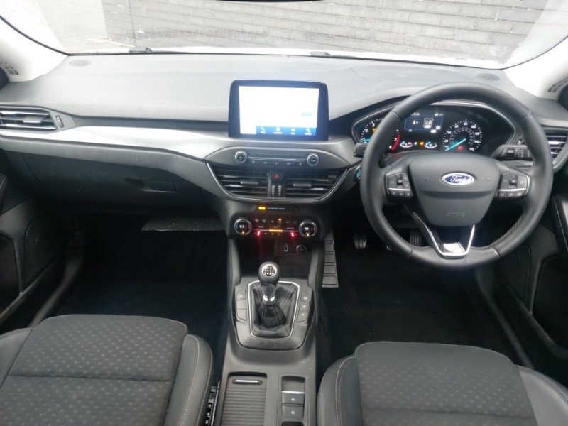 Used Ford Focus 2018 for sale - 77664091: Photo 2