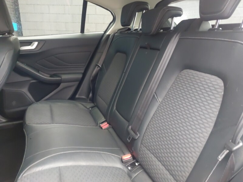 Used Ford Focus 2018 for sale - 77664091: Photo 6