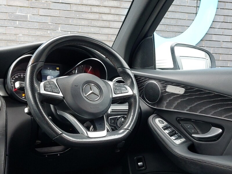 Used Mercedes-Benz GLC 2018 for sale - 77999778: Photo 10
