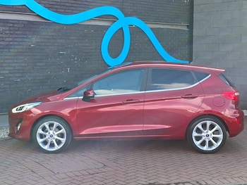 Used Ford Fiesta 2017 for sale - 79368467: Photo