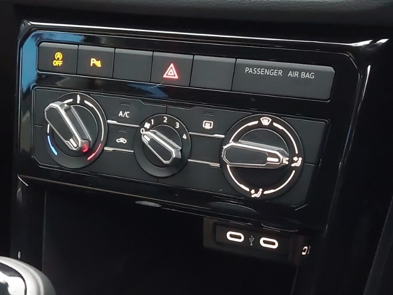 Used Volkswagen T-Cross 2024 for sale - 77035218: Photo 17