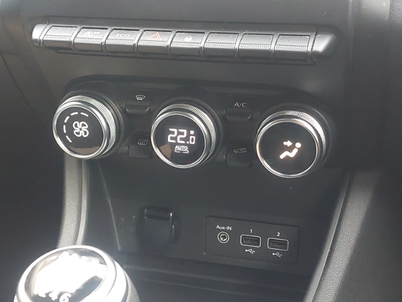 Used Renault Captur 2020 for sale - 76785856: Photo 17