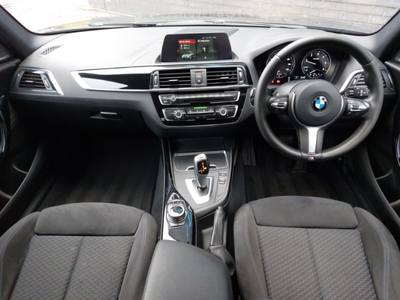 Used BMW 1 Series 2017 for sale - 76696097: Photo 2