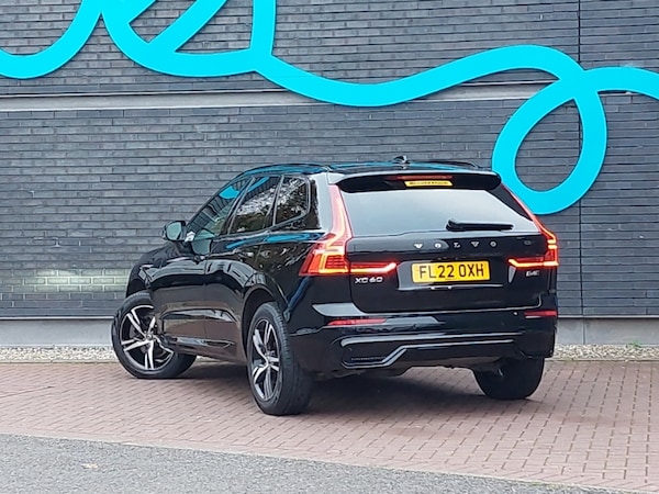 Used Volvo XC60 2022 for sale - 76275773: Photo 3