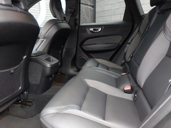 Used Volvo XC60 2022 for sale - 76275773: Photo 6