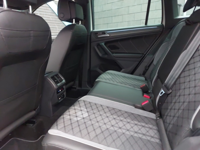 Used Volkswagen Tiguan 2023 for sale - 77035223: Photo 6