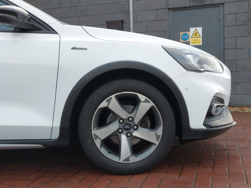 Used Ford Focus 2021 for sale - 76915669: Photo 14