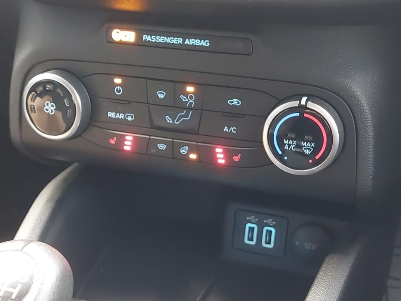 Used Ford Focus 2021 for sale - 76915669: Photo 17