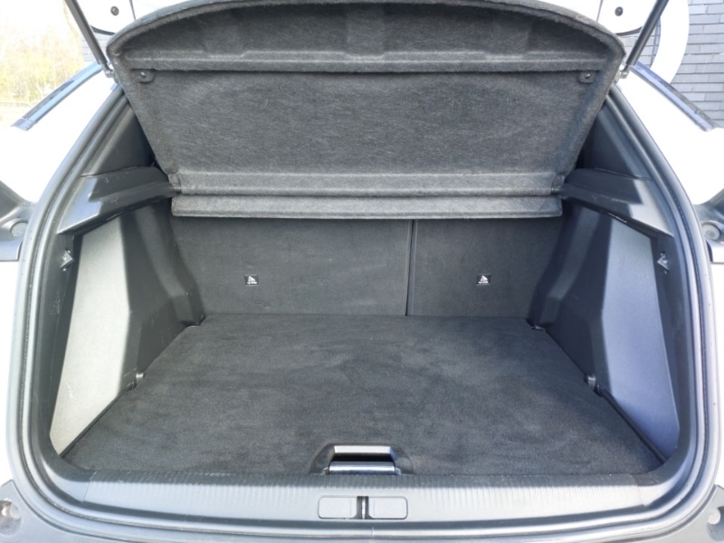 Used Peugeot 2008 2023 for sale - 78013105: Photo 8