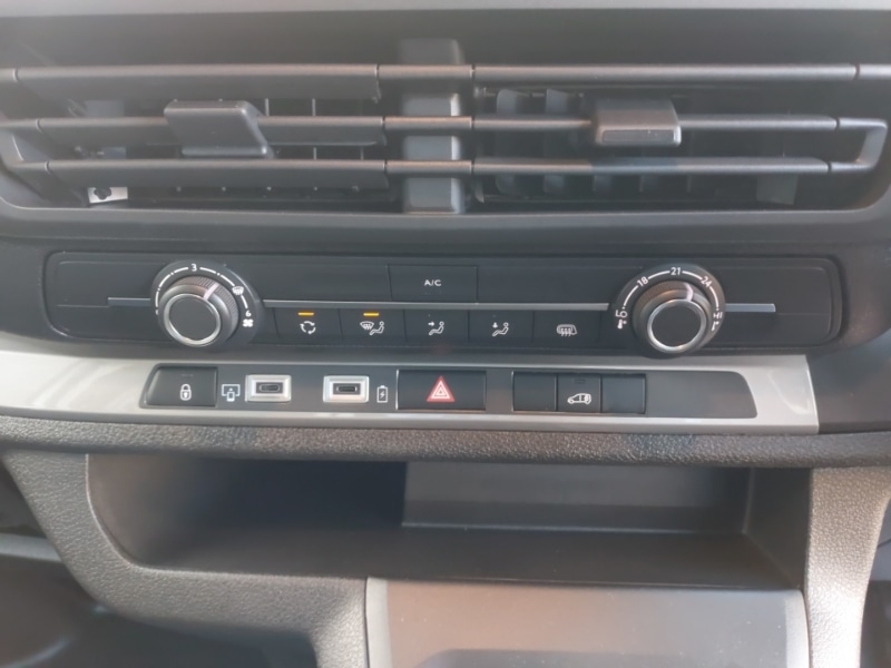 Used Vauxhall Vivaro 2024 for sale - 76736880: Photo 17