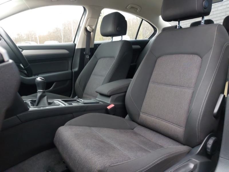 Used Volkswagen Passat 2016 for sale - 78040980: Photo 12