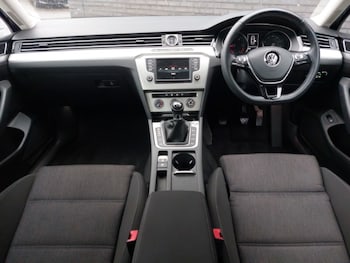 Used Volkswagen Passat 2016 for sale - 78040980: Photo