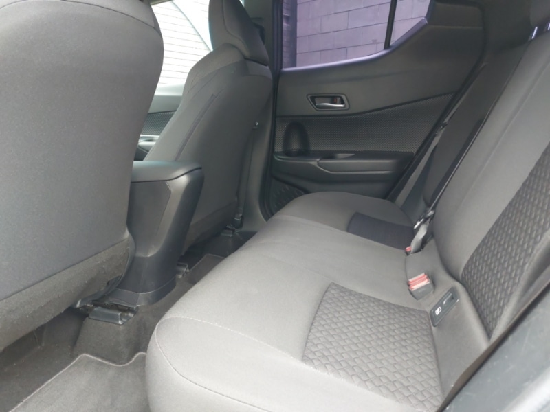 Used Toyota C-HR 2023 for sale - 77987776: Photo 6