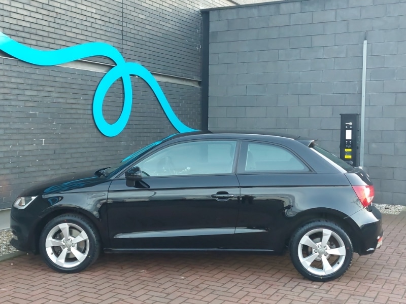 Used Audi A1 2018 for sale - 76759015: Photo 4