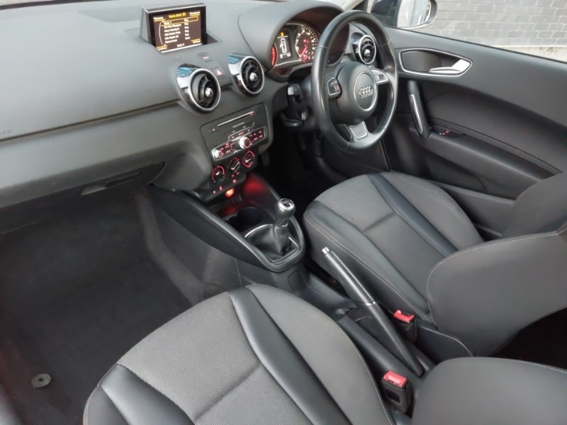 Used Audi A1 2018 for sale - 76759015: Photo 5