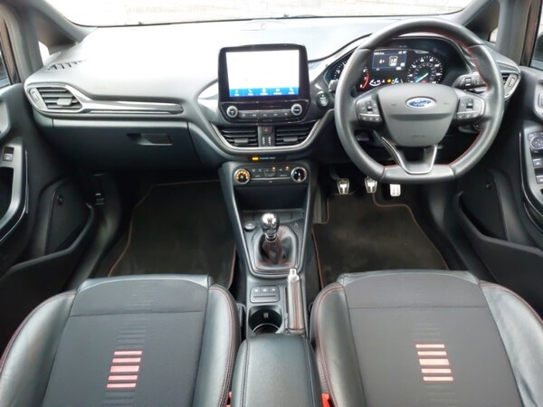 Used Ford Fiesta 2021 for sale - 76281906: Photo 2