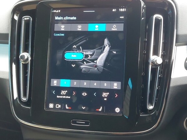 Used Volvo XC40 2024 for sale - 75706633: Photo 17
