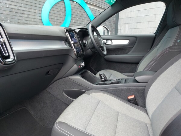 Used Volvo XC40 2024 for sale - 75706633: Photo 5