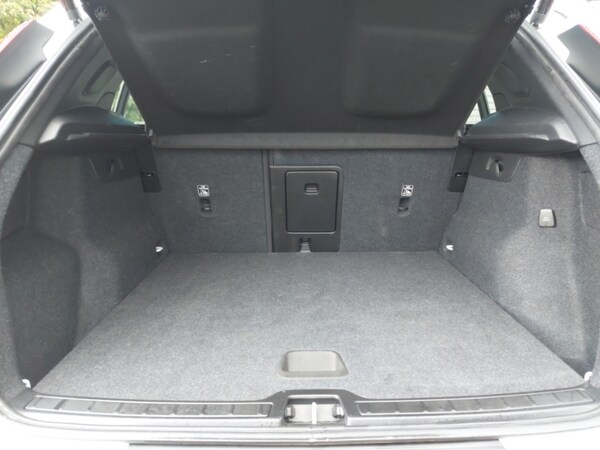 Used Volvo XC40 2024 for sale - 75706633: Photo 8