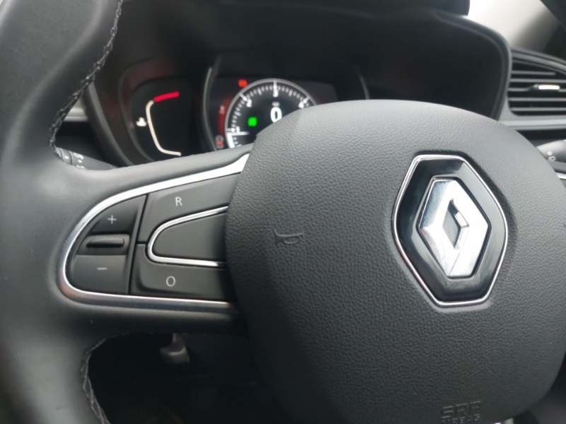 Used Renault Kadjar 2021 for sale - 77338077: Photo 15