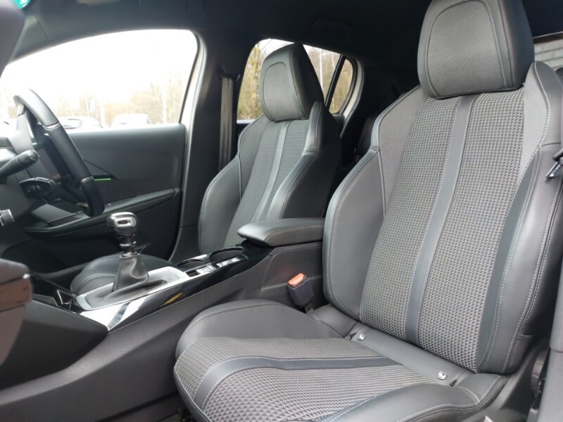 Used Peugeot 208 2021 for sale - 77939111: Photo 12