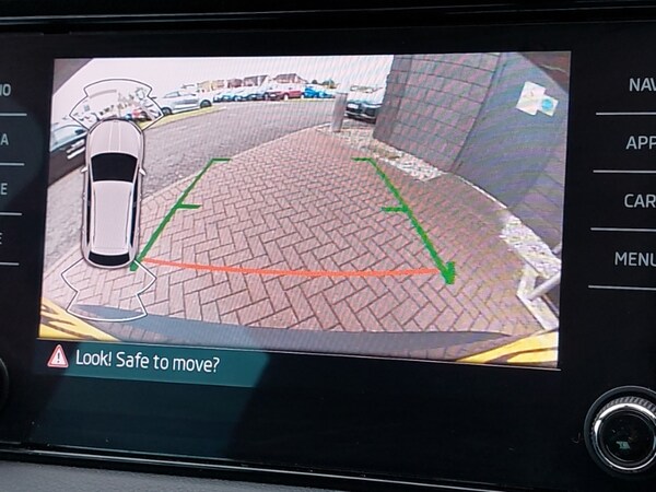 Used Skoda Karoq 2021 for sale - 76233772: Photo 10