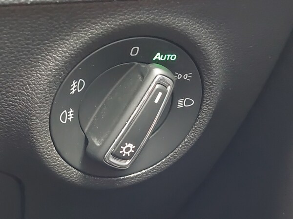 Used Skoda Karoq 2021 for sale - 76233772: Photo 16