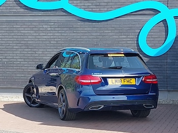 Used Mercedes-Benz C Class 2018 for sale - 78361059: Photo