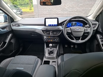 Used Ford Focus 2021 for sale - 79420176: Photo