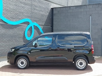 Used Citroen Berlingo 2023 for sale - 79101320: Photo