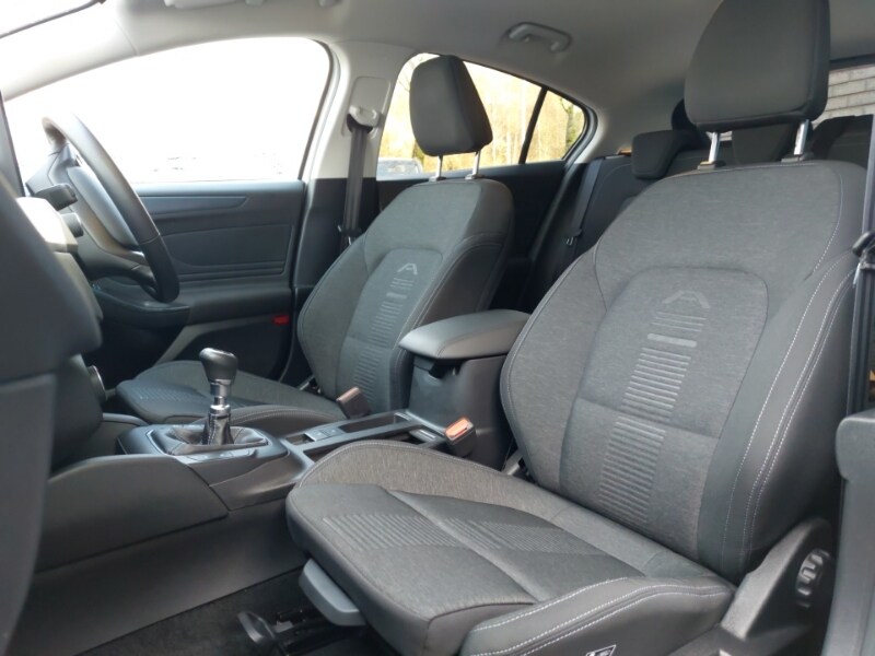 Used Ford Focus 2021 for sale - 76860364: Photo 12