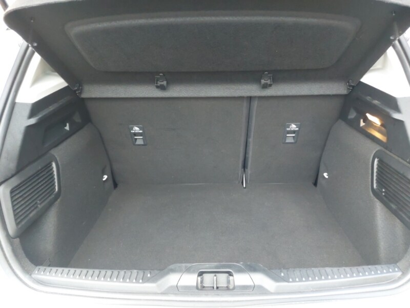 Used Ford Focus 2021 for sale - 76860364: Photo 8