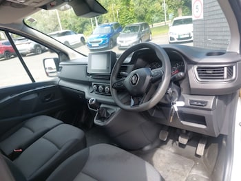 Used Renault Trafic 2024 for sale - 79180359: Photo